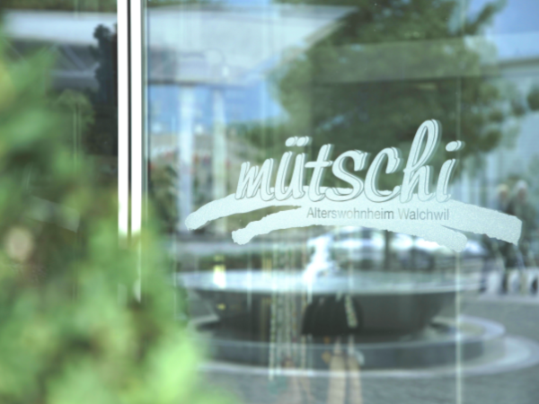 M&uuml;tschi Logo